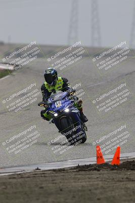 media/Nov-29-2025-TrackDaz (Sat) [[10ae2d9bce]]/B Group/Session 3 (Outside Grapevine)/